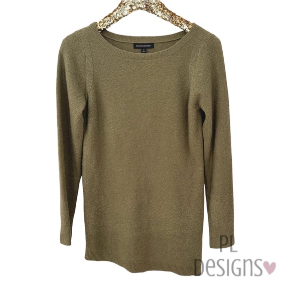 Banana Republic Women's Olive Crewneck Sweater Extra Fine Merino Wool Medium - Picture 4 of 9
